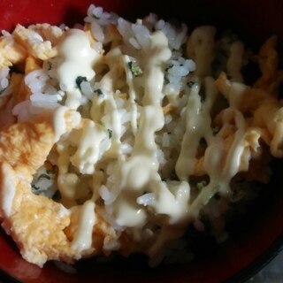 要り卵と野沢菜のマヨネーズ丼